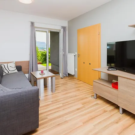 Modern Apartment Bled Exterior photo