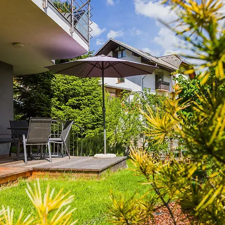 Modern Apartment Bled Exterior photo