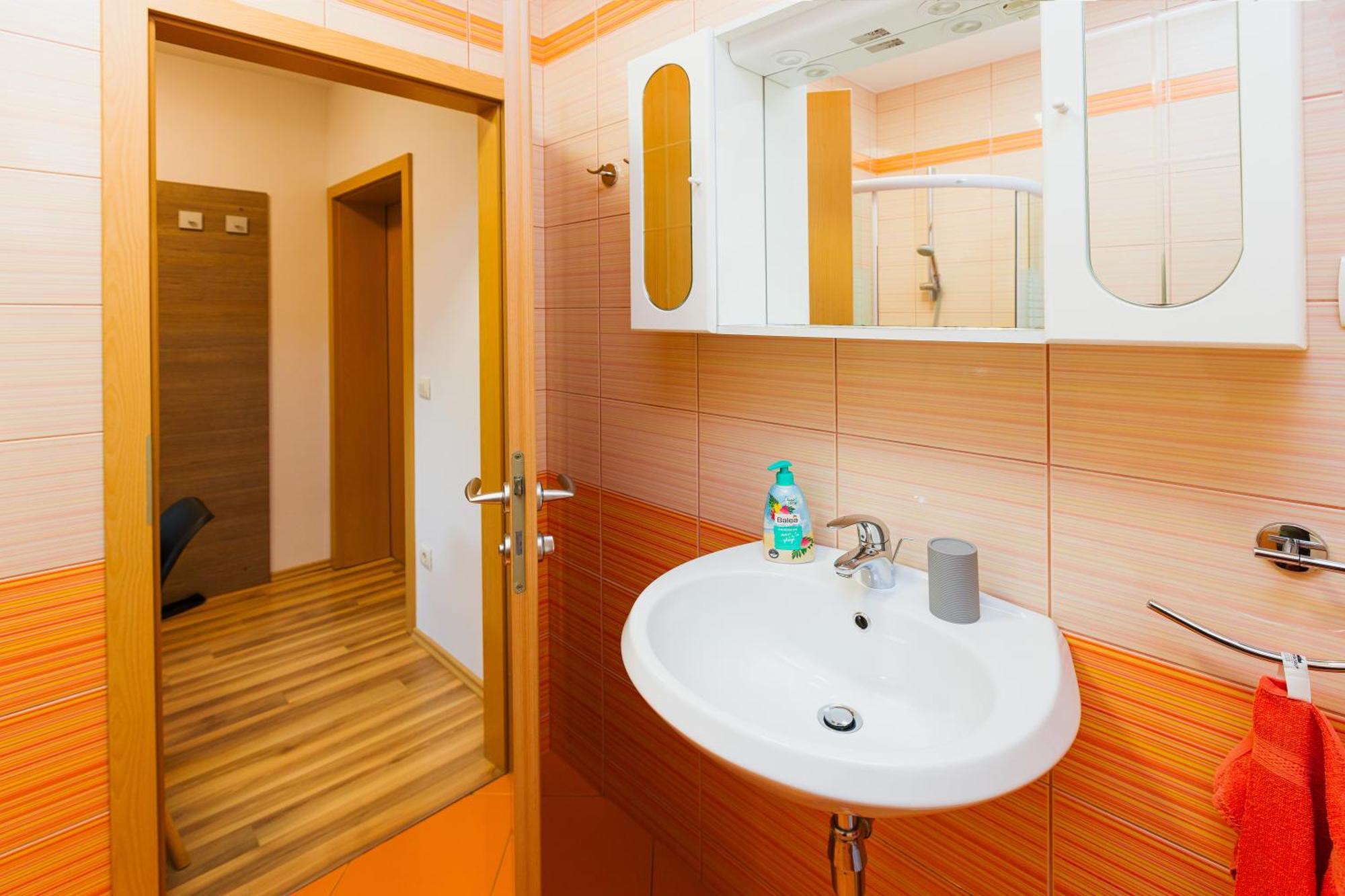 Modern Apartament *